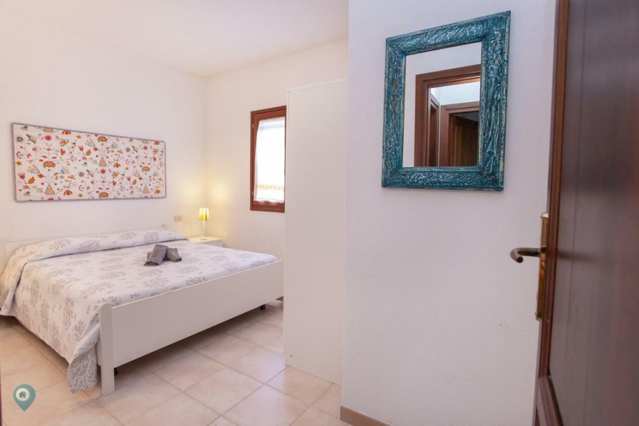 Ferienwohnung Villino Funtana San Teodoro  Exterior foto